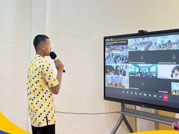 Sinergi Dunia Industri: Program Schneider Goes To School Kembali Sapa Siswa SMK Boedi Oetomo 2 Gandrungmangu